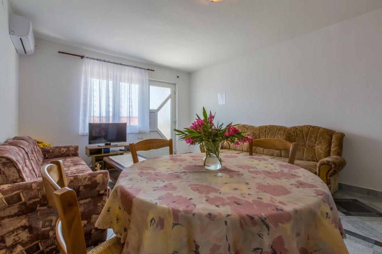 Apartments Ivano Dramalj Zewnętrze zdjęcie