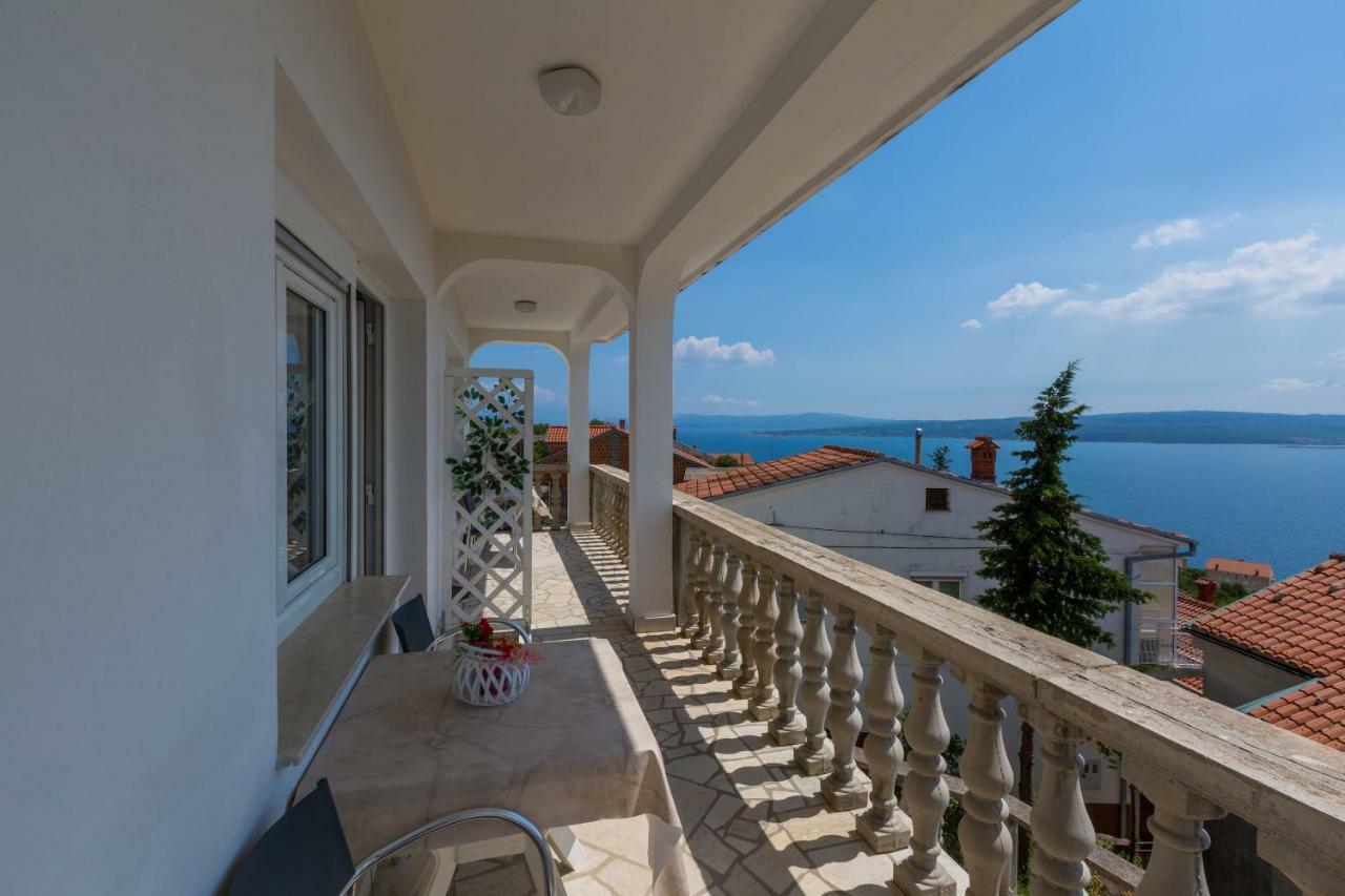 Apartments Ivano Dramalj Zewnętrze zdjęcie