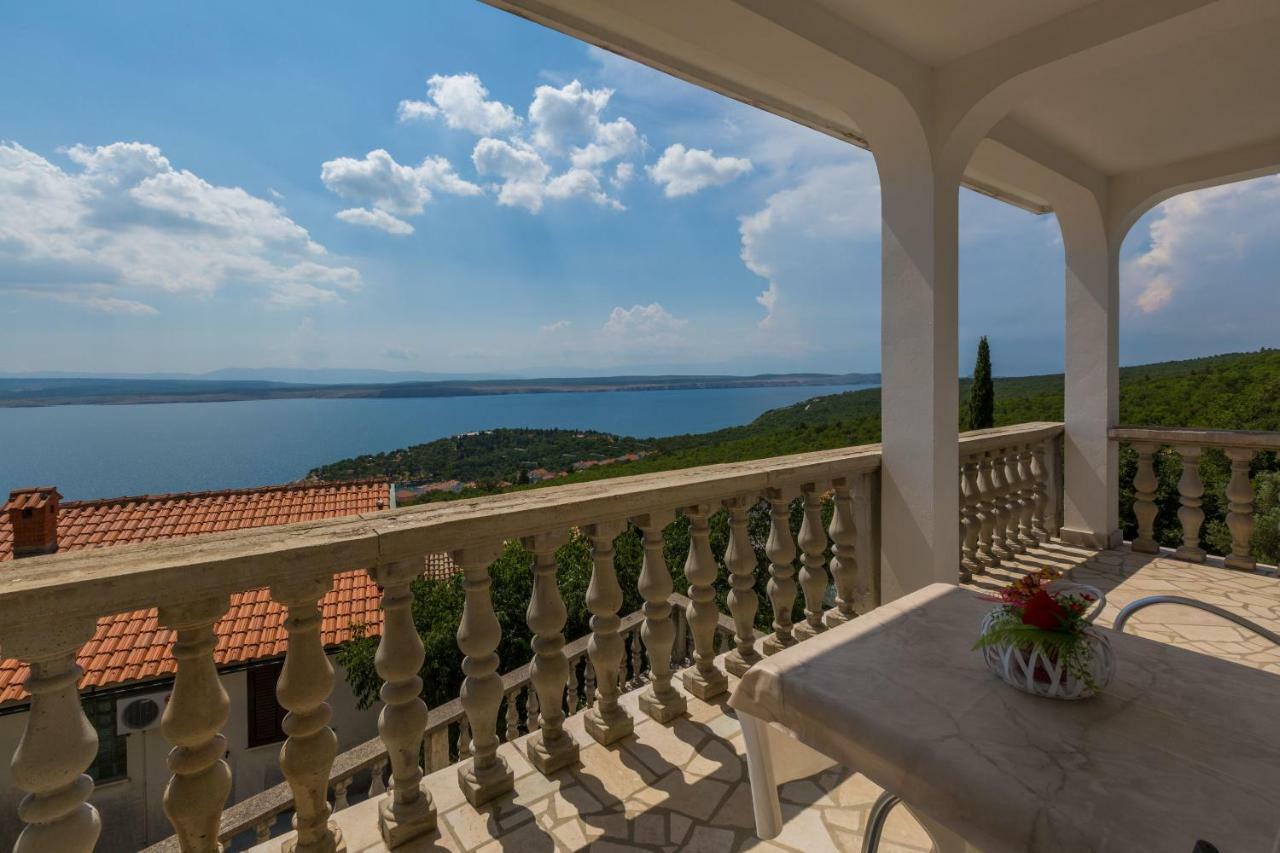 Apartments Ivano Dramalj Zewnętrze zdjęcie