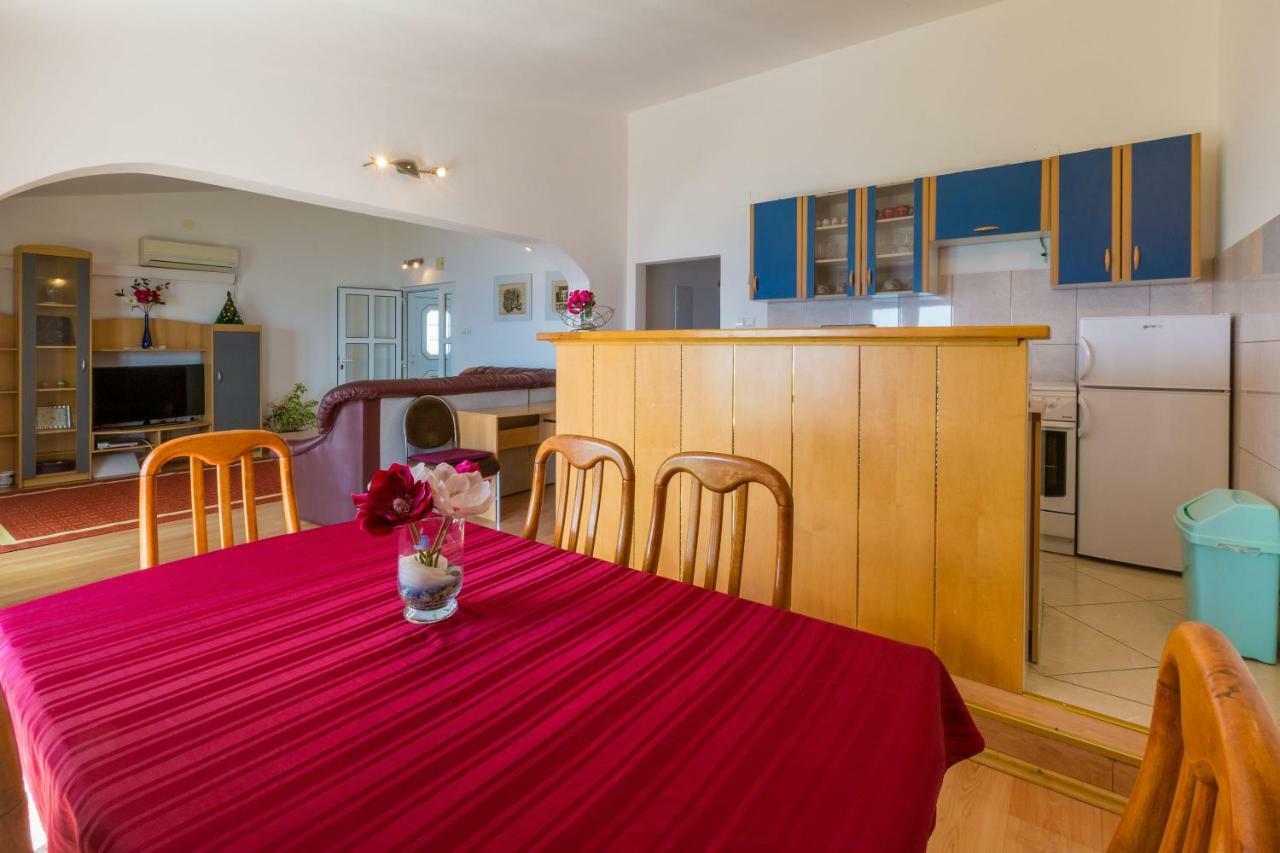 Apartments Ivano Dramalj Zewnętrze zdjęcie